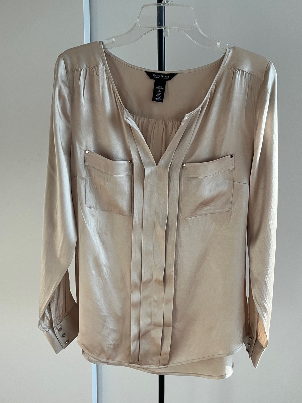 White House Black Market Women's Top Blouse Silk Stretch Long Sleeve Beige Sz 12